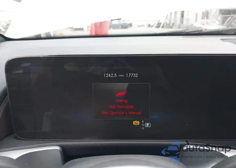 2022 Mercedes-Benz Eqb 300 Suv 4Matic z USA, uszkodzony, nr VIN W1N9M0KB5NN012383